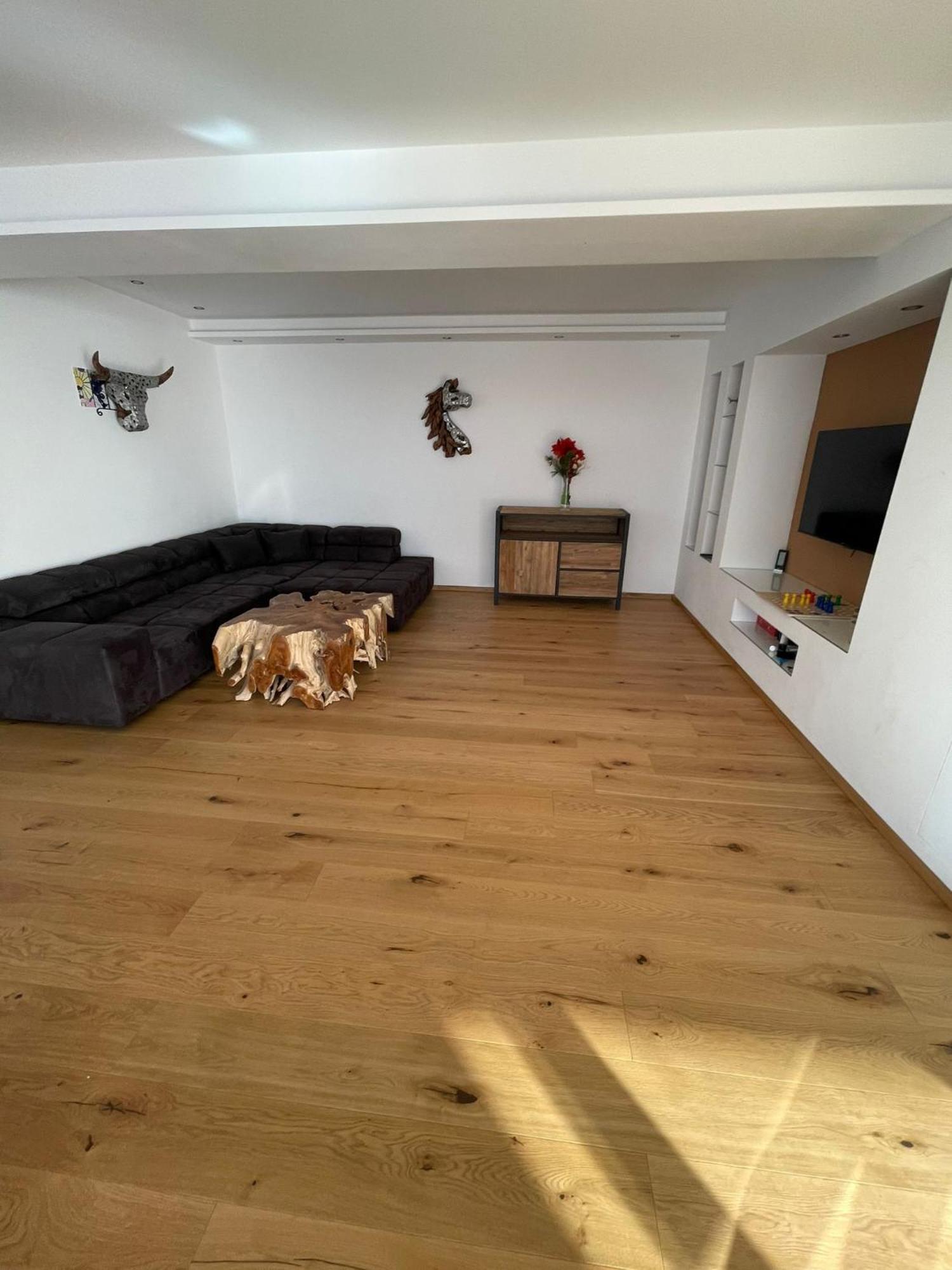 Appartement Lina&Lejs Grobming Ngoại thất bức ảnh